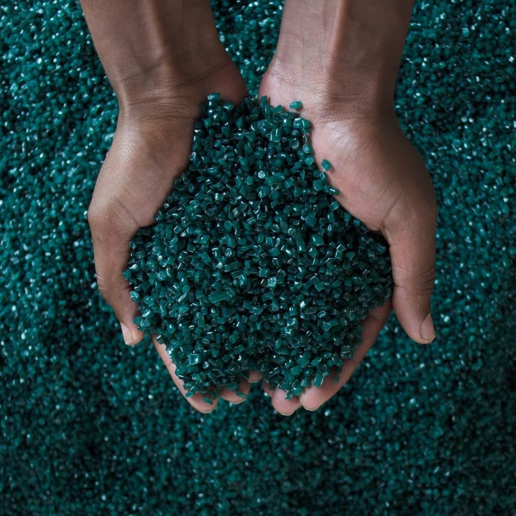 Fibre 100% filets de pêche recyclés par Fil & fab Nylo®
